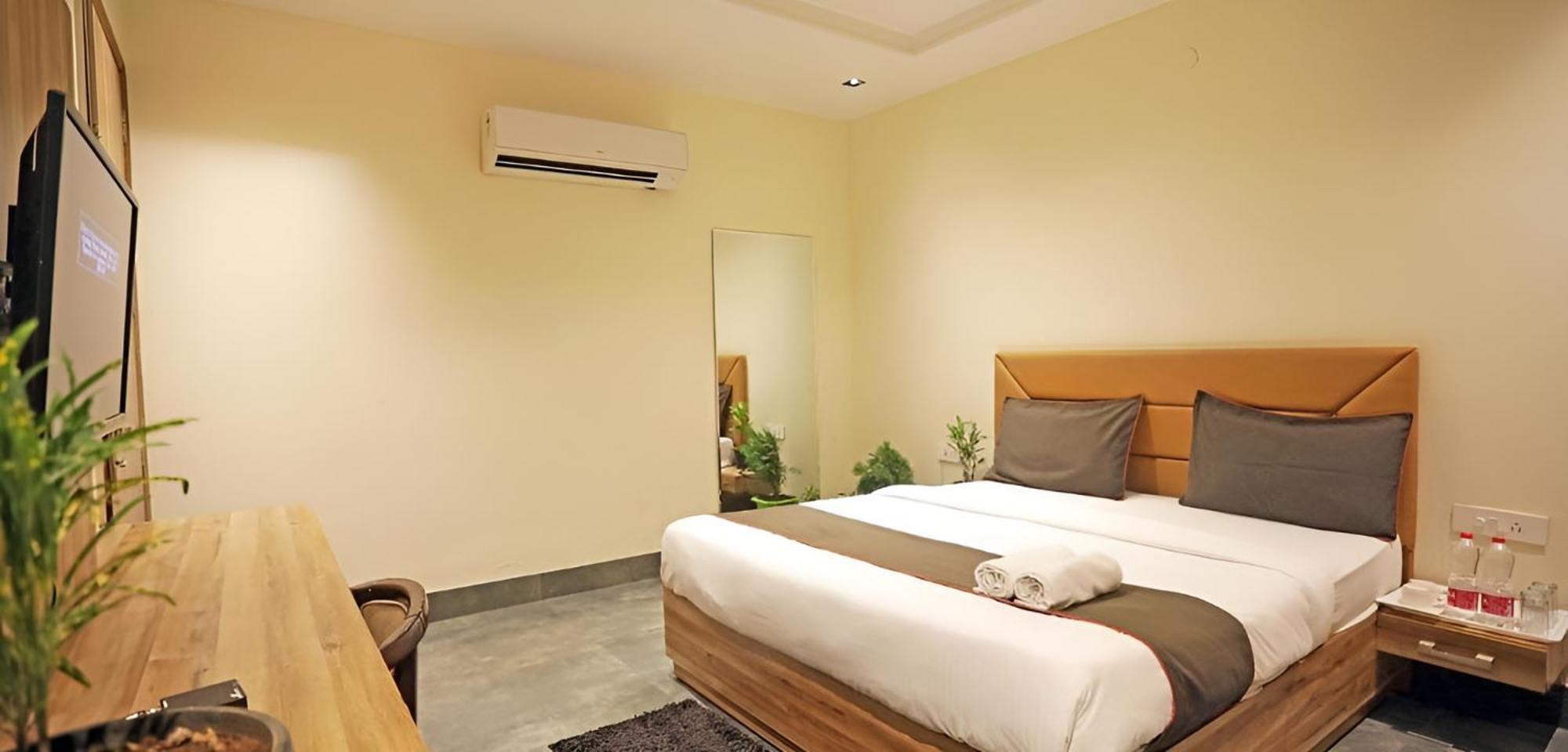 Goodluck House Near Terminal 3 Igi Airport 호텔 뉴델리 외부 사진