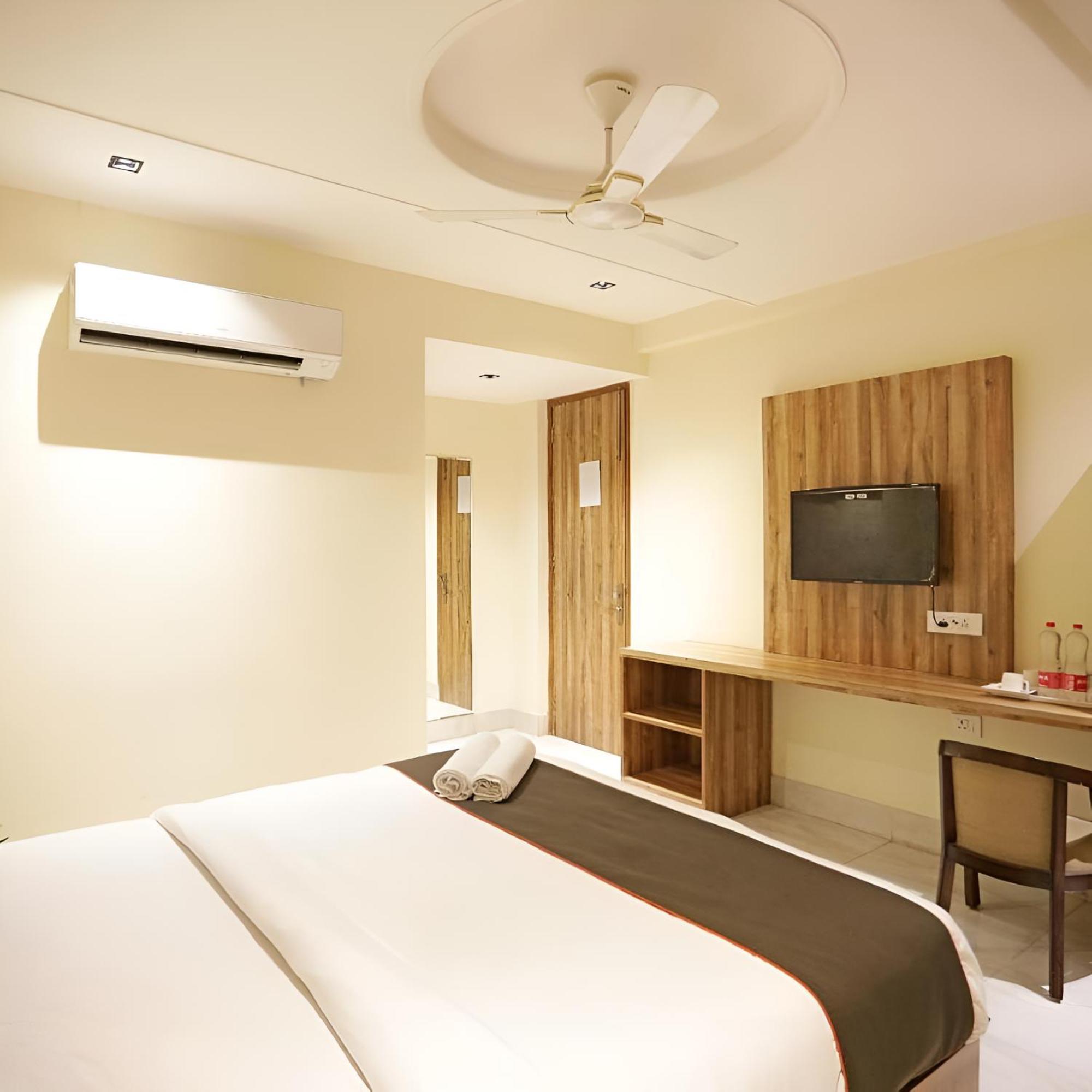 Goodluck House Near Terminal 3 Igi Airport 호텔 뉴델리 외부 사진